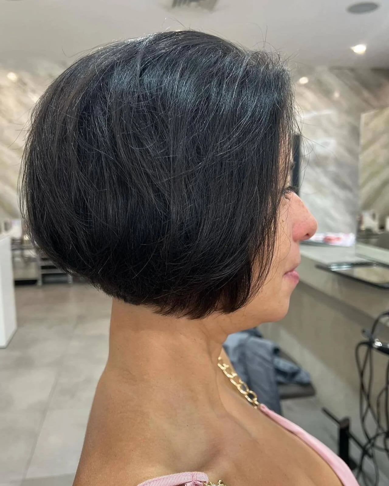 Chin Length Dark Bob With Soft Blowout Chin Length Dark Bob With Soft Blowout — Simple Back Haircuts