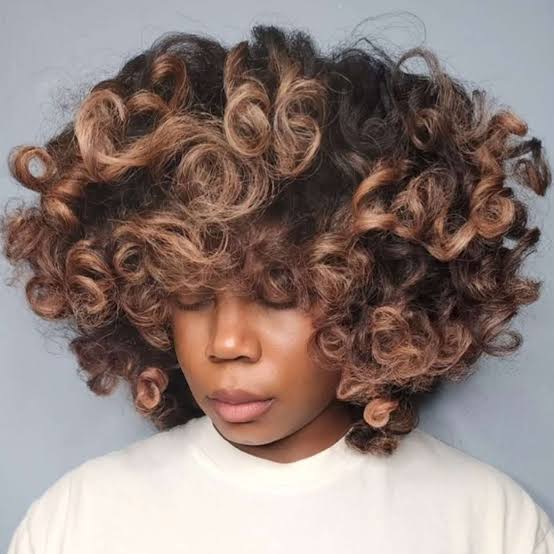 Shoulder Length Curly With Honey Blonde Balayage and Air Dried — Simple Balayage