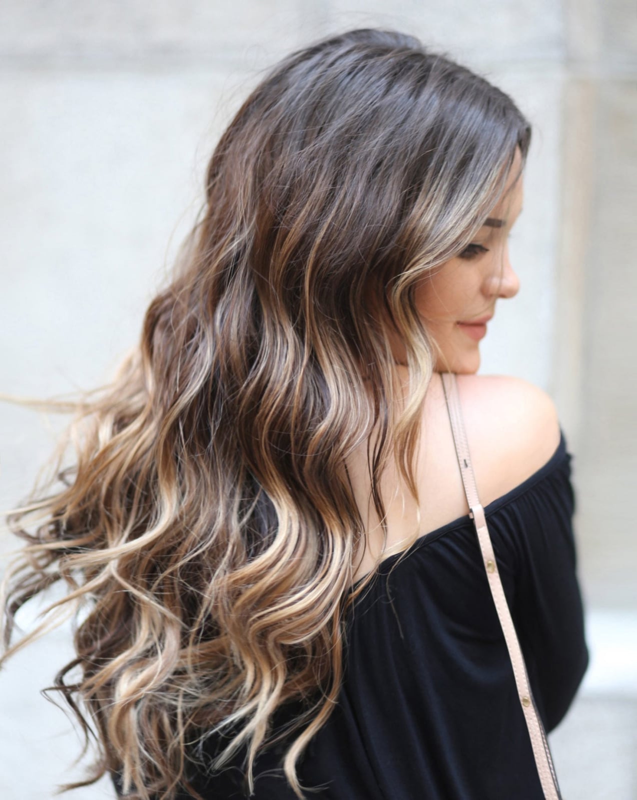 Mid-Back Brunette With Warm Blonde Balayage — Simple Balayage