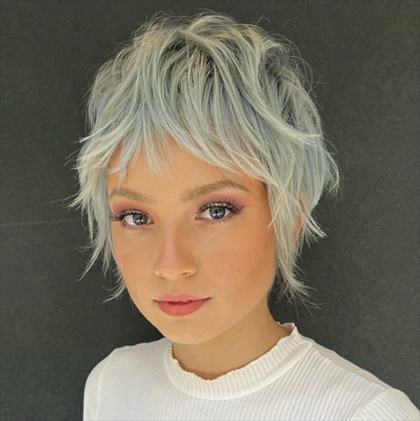 Ash Blonde Bixie Shag With Curtain Bangs Ash Blonde Bixie Shag With Curtain Bangs — Simple Bixie Haircut