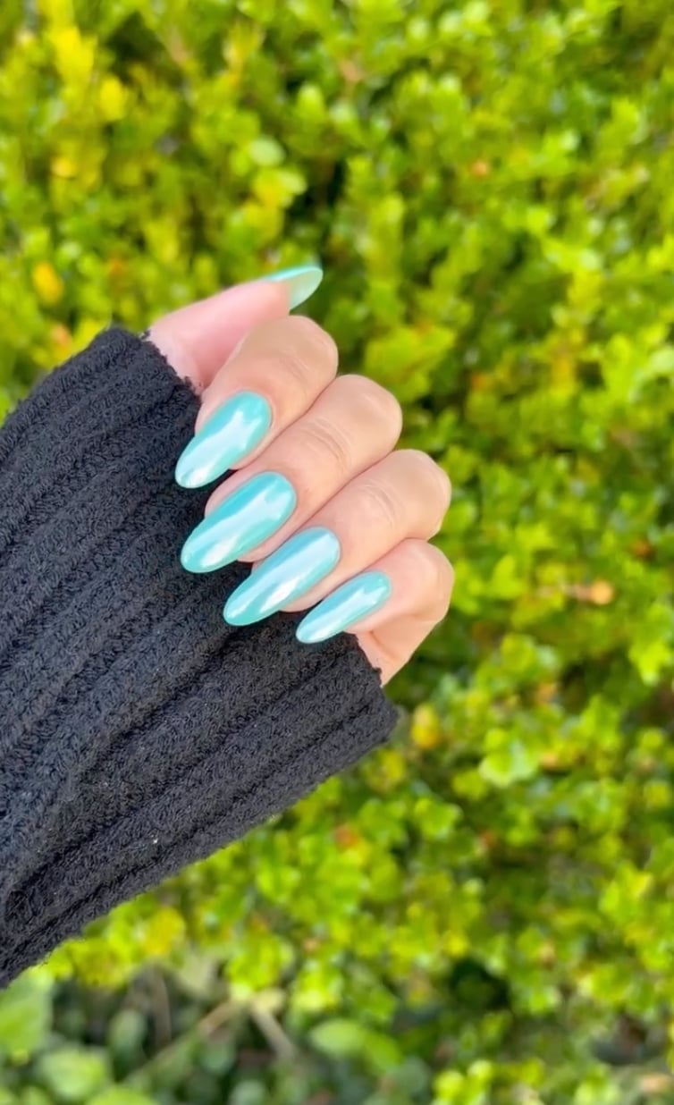 Dark Blue Chrome Stiletto Medium Nails Dark Blue Chrome Stiletto Medium Nails — Simple Blue Chrome Nails