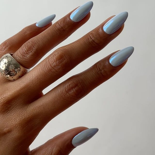 Light Blue Chrome Long Almond Nails Light Blue Chrome Long Almond Nails — Simple Blue Chrome Nails