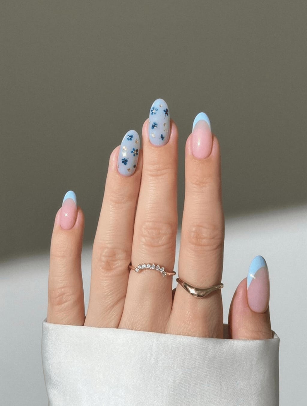 Almond Nails With Blue Flowers and Gold Flakes — Simple Blue French Tip Nails