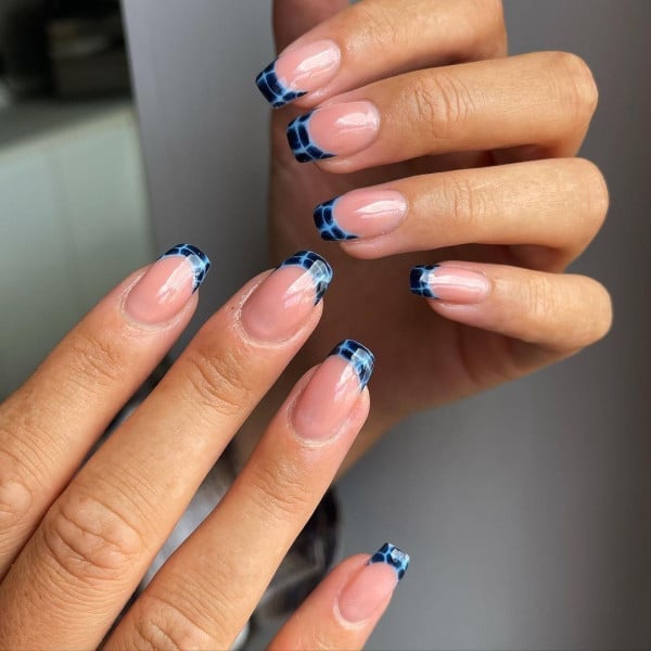 Short Oval Nails With Light Blue French Tips — Simple Blue French Tip Nails