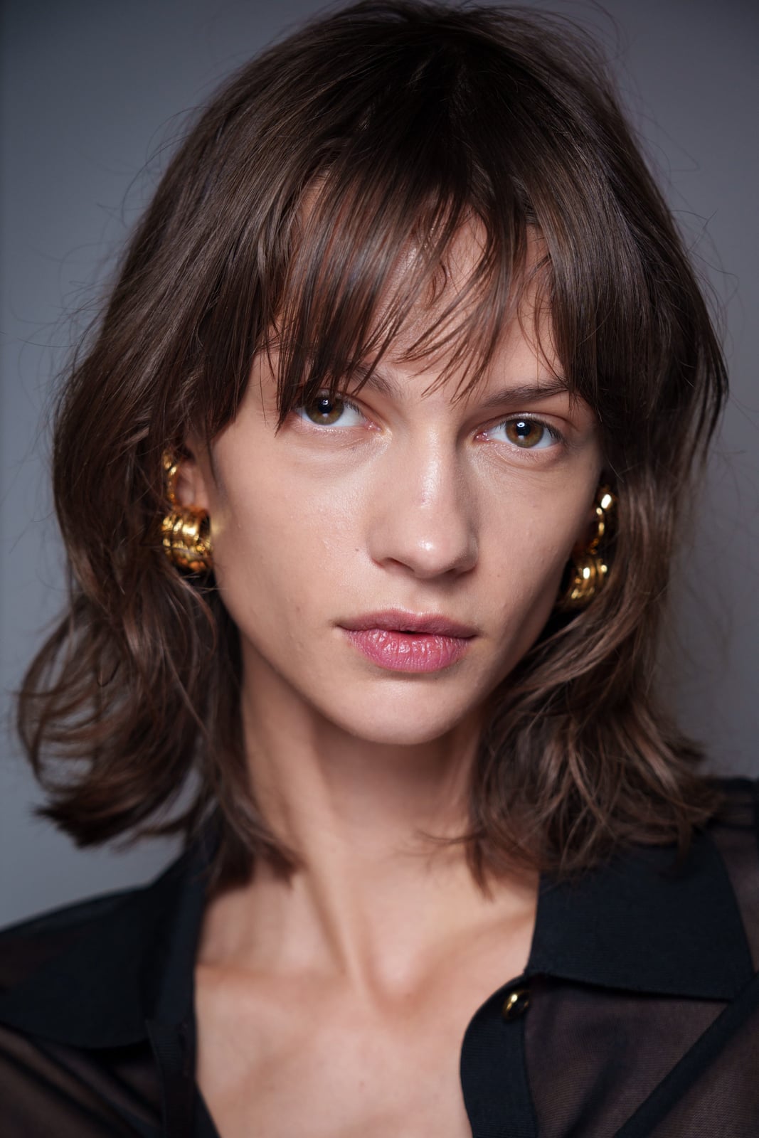 Sleek Jet Black Chin Bob With Blunt Bangs — Simple Bob Hairstyles