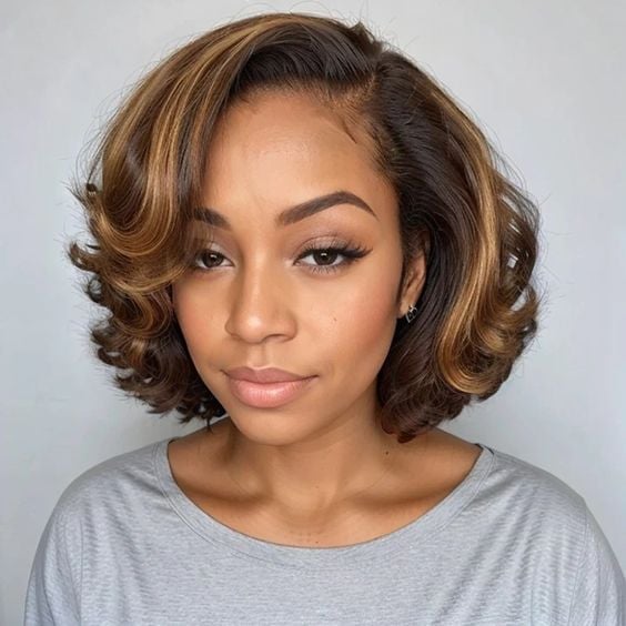 Chin Length Dark Brown Bob With Caramel Highlights Chin Length Dark Brown Bob With Caramel Highlights — Simple Bob with Highlights