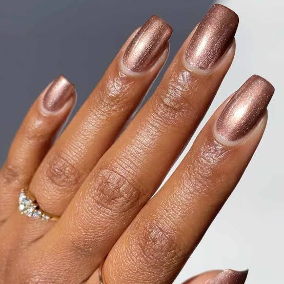Medium Square Rich Medium Brown Chrome Medium Square Rich Medium Brown Chrome — Simple Brown Chrome Nails