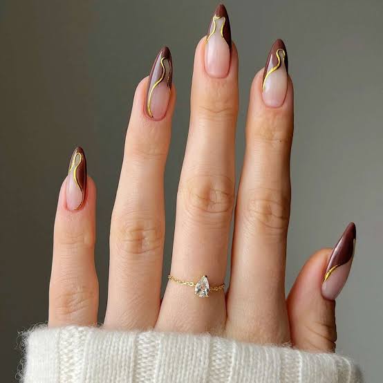 Medium Oval Deep Brown French Design — Simple Brown French Tip Nails