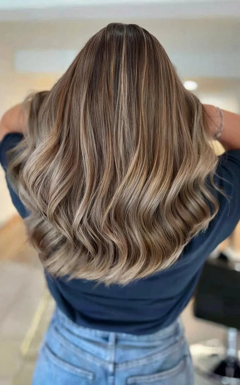Mid-Back With Dimensional Brown Highlights — Simple Brown Highlights