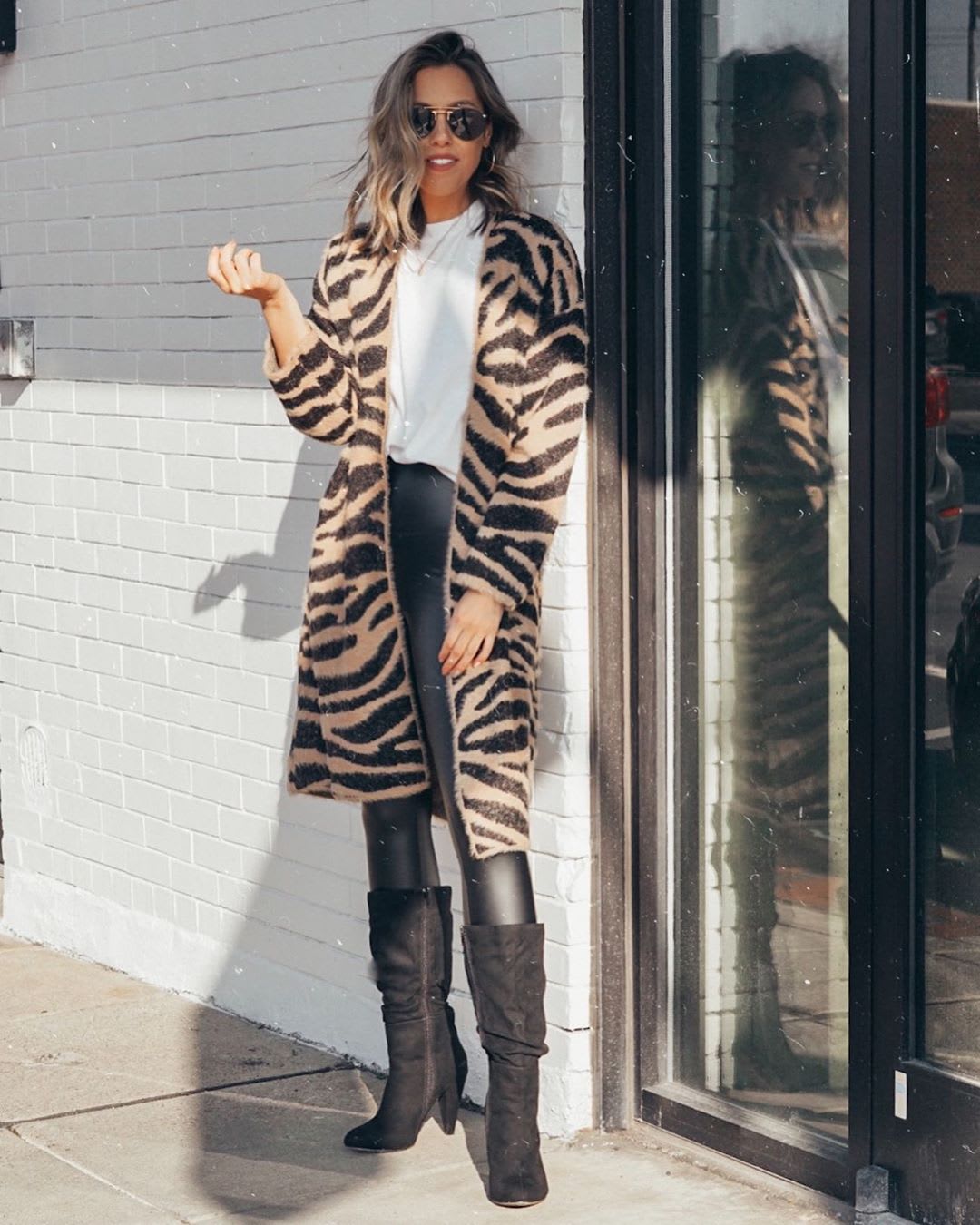 Zebra Print Cardigan with Leggings Zebra Print Cardigan with Leggings — Simple Cardigan Outfits Ideas