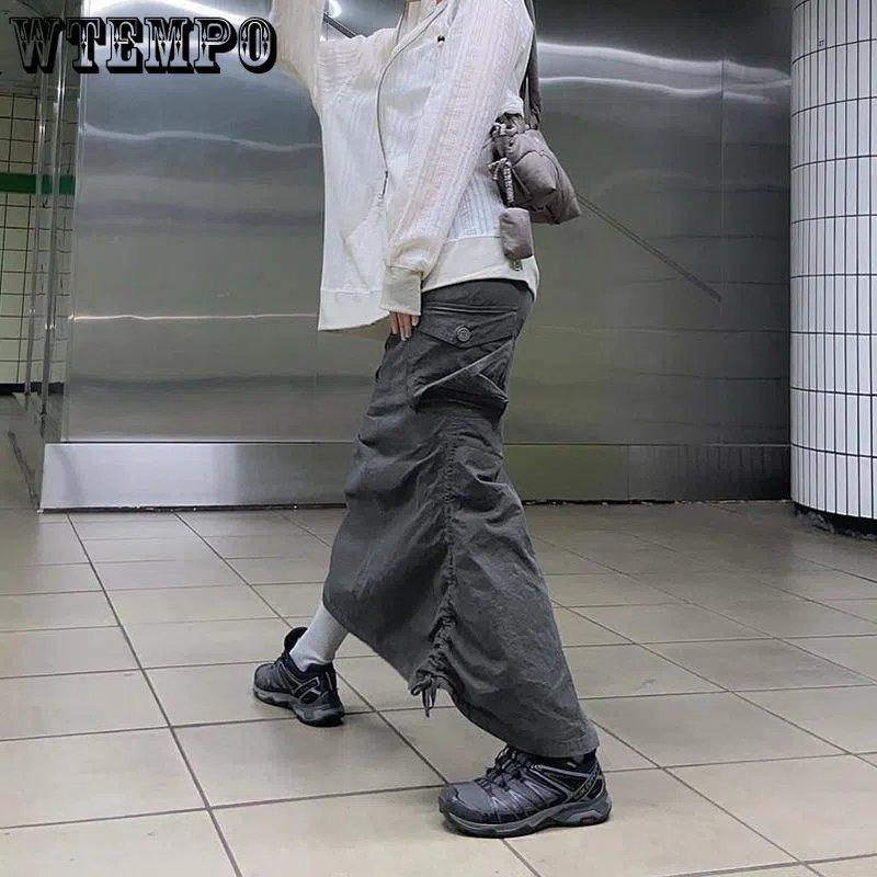 Grey Cargo Maxi Skirt with Drawstring Split and Hooded Jacket Grey Cargo Maxi Skirt with Drawstring Split and Hooded Jacket — Simple Cargo Skirt Outfits