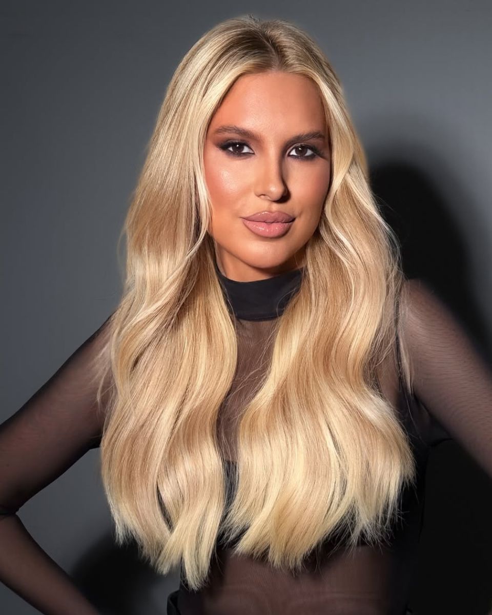 Mid-Back Platinum Blonde With Root Shadow Mid-Back Platinum Blonde With Root Shadow — Simple Champagne Blonde