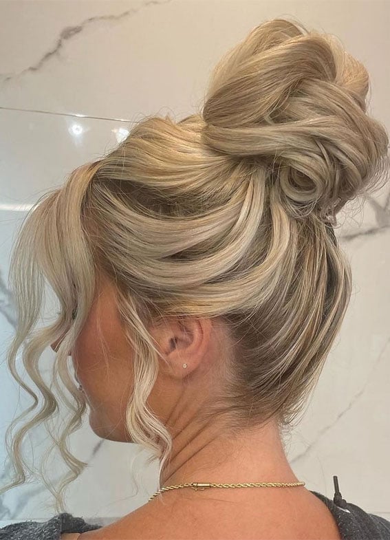 Mid-Back Updo With Curtain Bangs Mid-Back Updo With Curtain Bangs — Simple Champagne Blonde