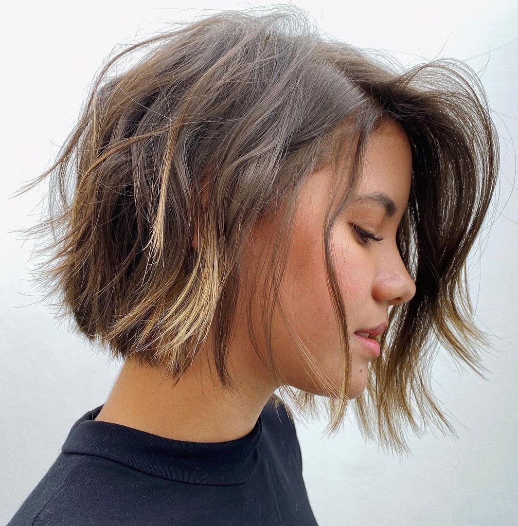 Air Dried Textured Chin Length Bob Air Dried Textured Chin Length Bob — Simple Chin Length Bob