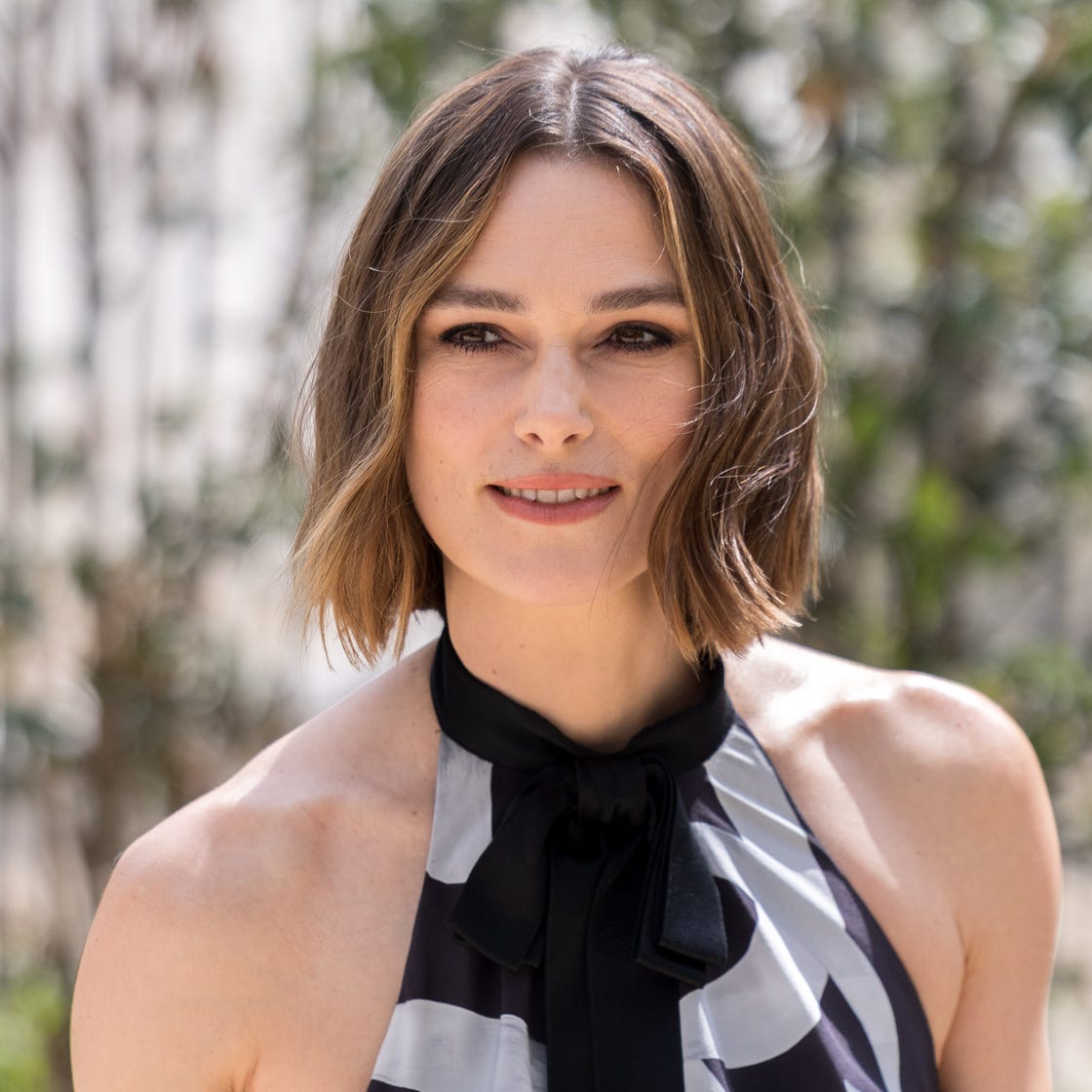 Collarbone Bob With Face-Framing Layers Collarbone Bob With Face-Framing Layers — Simple Choppy Bob Hairstyles