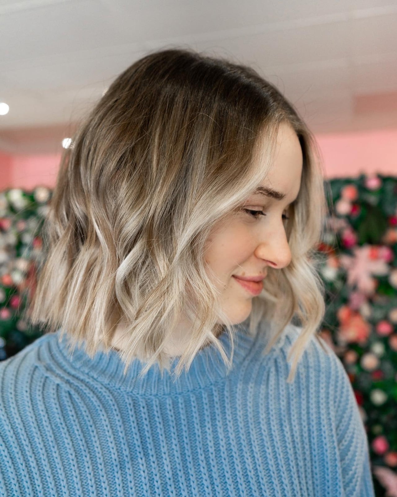 Collarbone Bob With Blonde Balayage Blowout, Wavy Collarbone Bob With Blonde Balayage Blowout, Wavy — Simple Choppy Bob Hairstyles