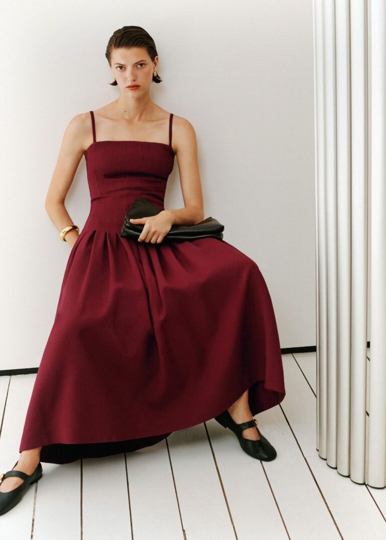 35 Simple Cocktail Outfits 2027 for Elegant Evenings