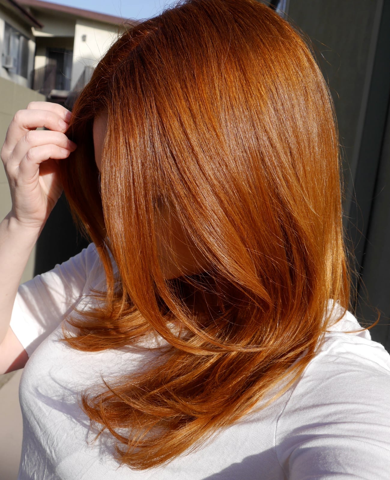 Collarbone Waves Rich Copper — Simple Copper Hair with Blonde