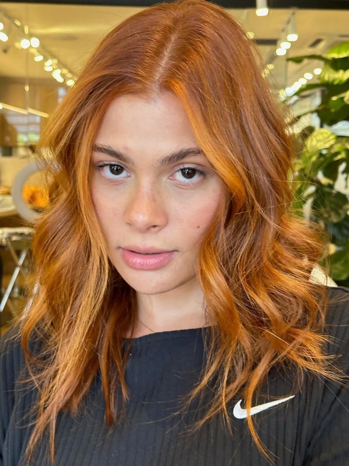 Collarbone Layers Vibrant Copper — Simple Copper Hair with Blonde