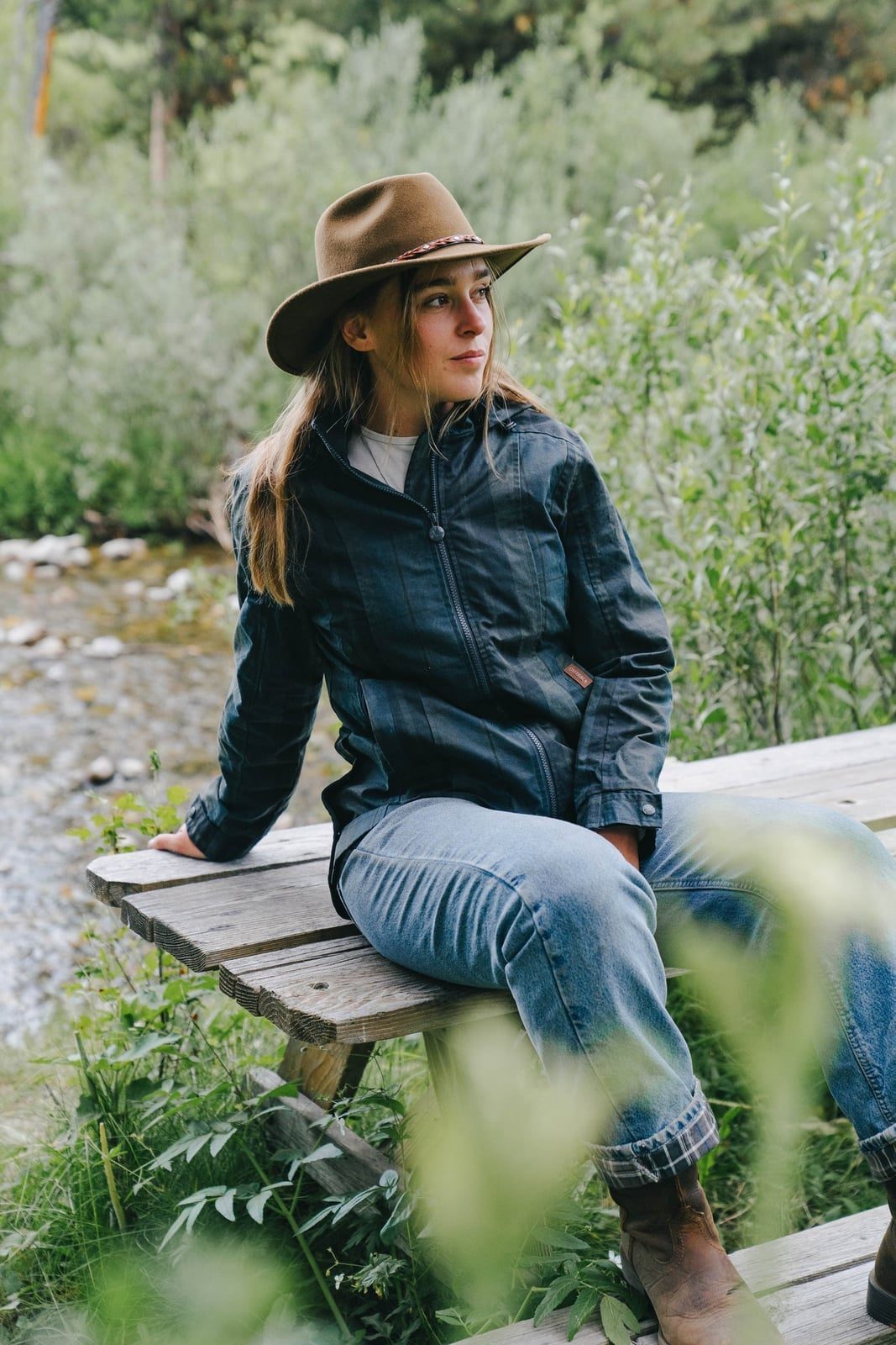 Waxed Cotton Jacket Over T-Shirt and Jeans with Cowboy Hat Waxed Cotton Jacket Over T-Shirt and Jeans with Cowboy Hat — Simple Cowboy Hat Outfits
