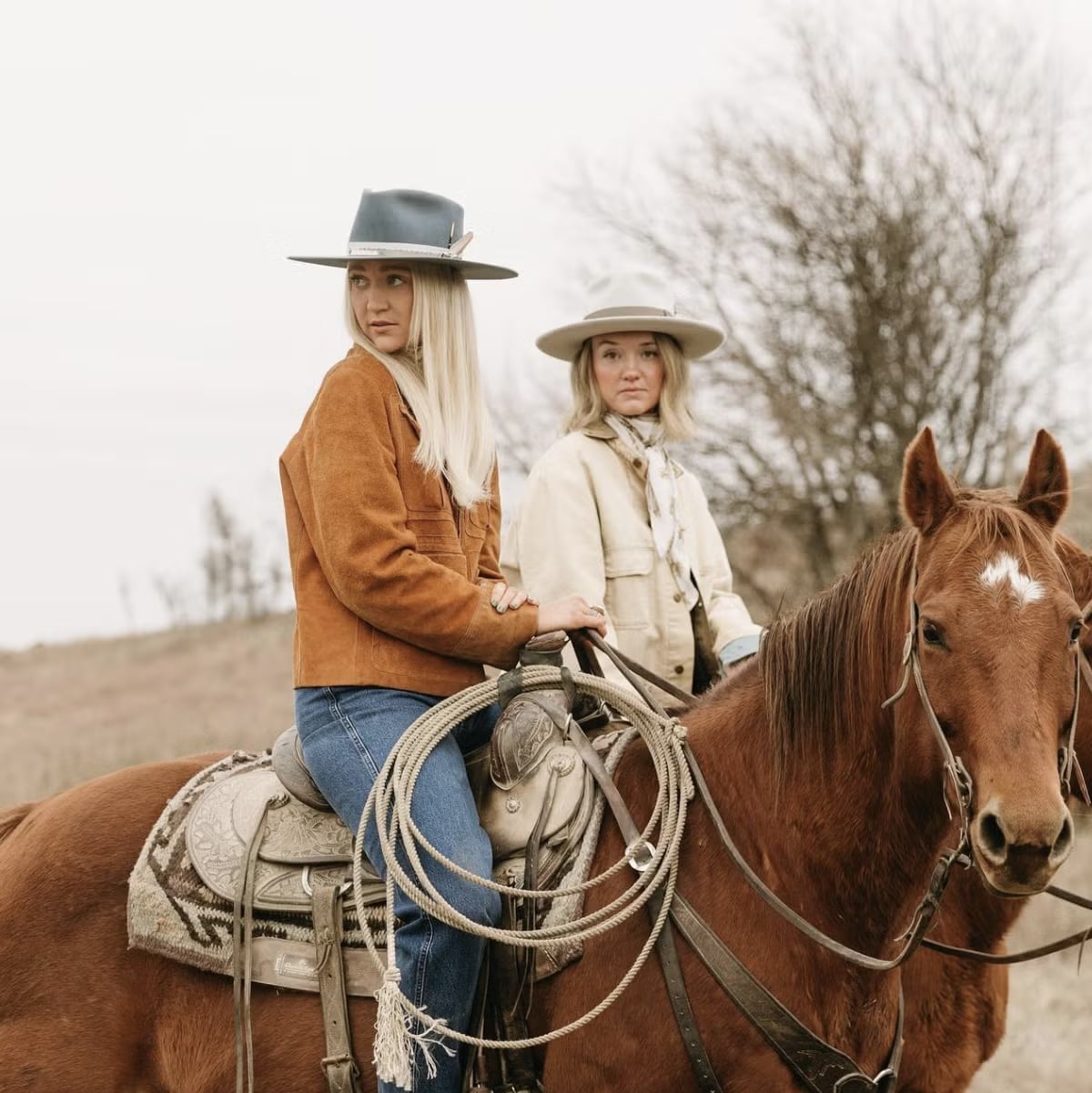 Suede Jacket and Jeans with Cowboy Hat Suede Jacket and Jeans with Cowboy Hat — Simple Cowboy Hat Outfits