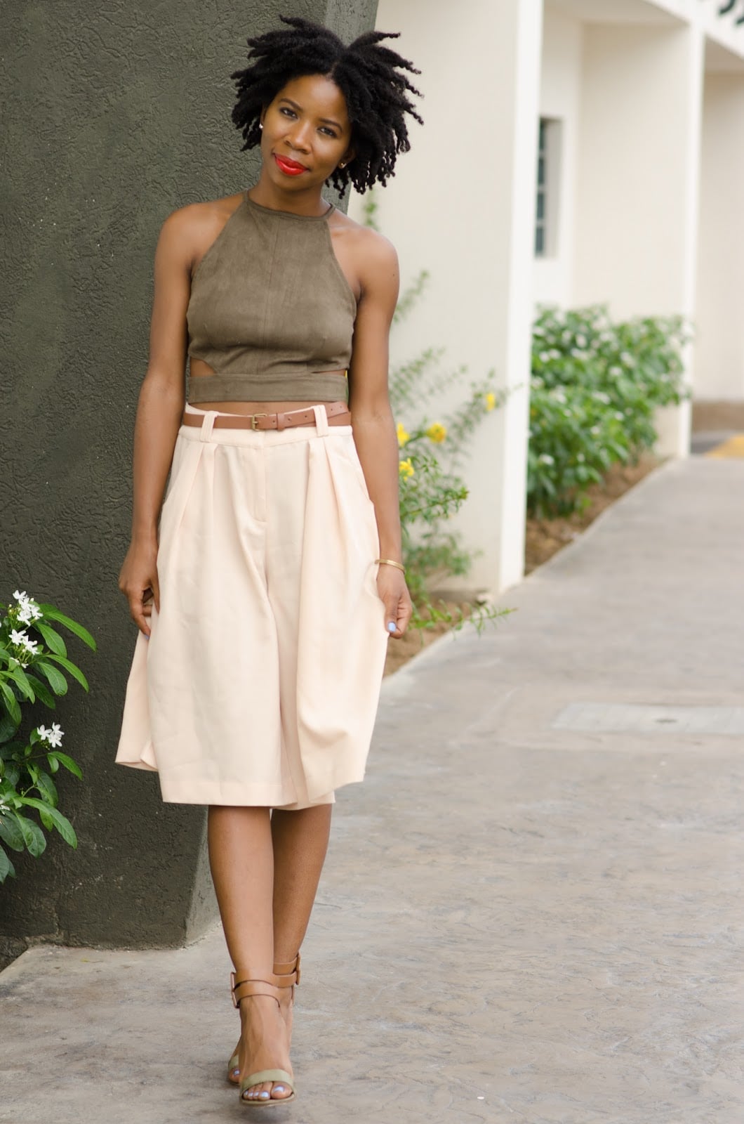 Pale Peach Culottes With An Olive Halter Top — Simple Culottes Outfits