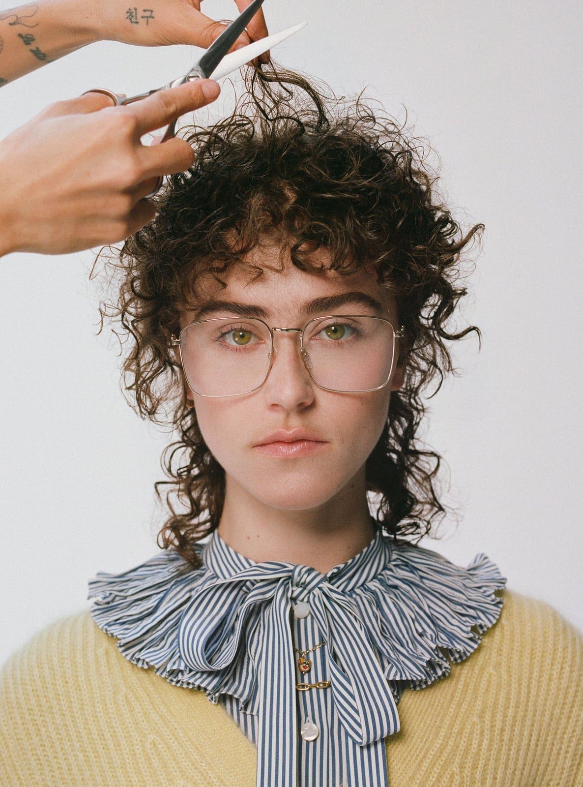 Fine Collarbone Curly Hair With Bangs — Simple Curly Bangs