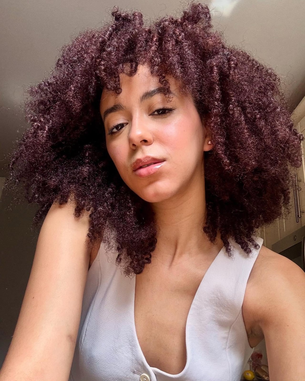 Short Dark Brown Curly Hair With Bangs and Air Dried — Simple Curly Bangs