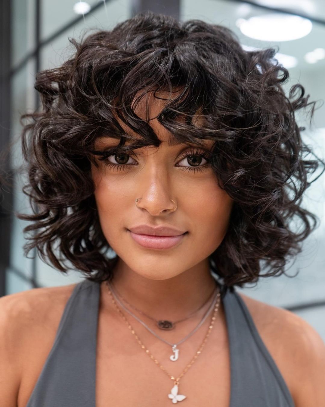 Collarbone Fine Curly Hair With Defined Curls Collarbone Fine Curly Hair With Defined Curls — Simple Curly Hair Haircuts