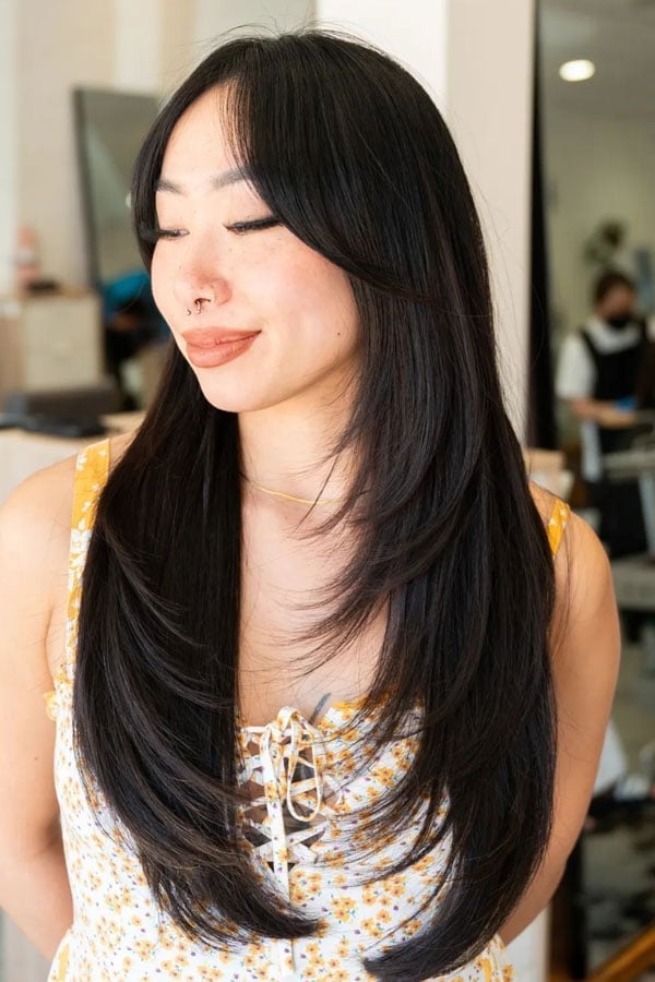 Collarbone Length Dark Brown With Curtain Bangs Collarbone Length Dark Brown With Curtain Bangs — Simple Curtain Bangs with Layers