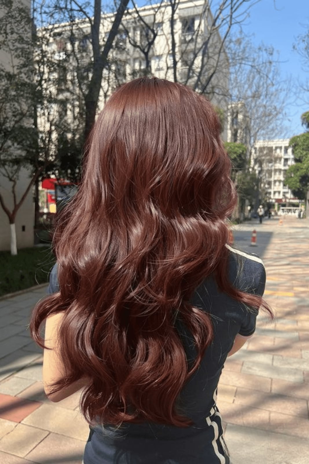 Mid-Back Layers With Auburn Highlights — Simple Dark Auburn Hair