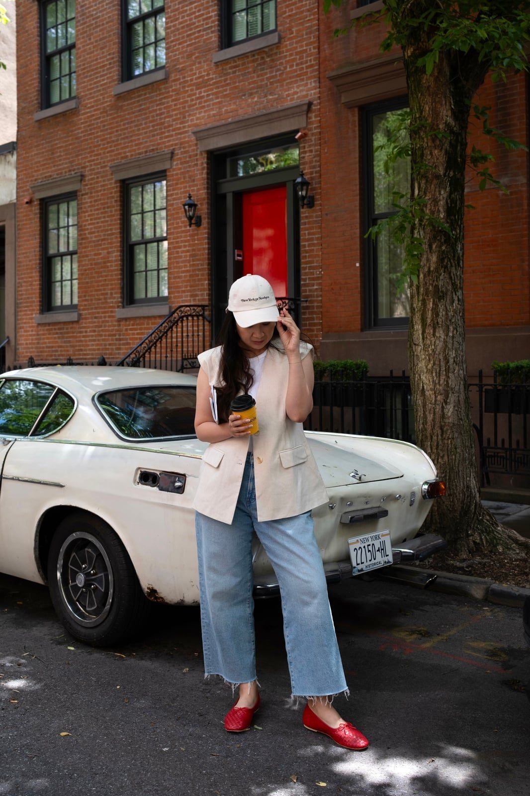 Beige Vest with Light Blue Jeans and Red Flats Beige Vest with Light Blue Jeans and Red Flats — Simple Everyday Outfits