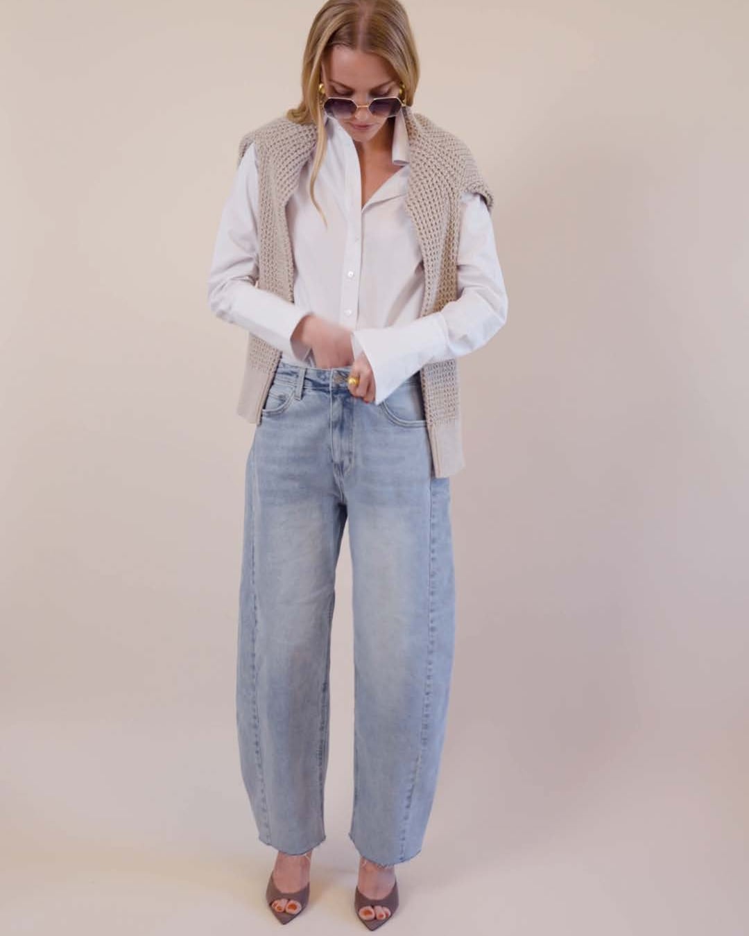 Knit Vest Over White Shirt and Relaxed Jeans Knit Vest Over White Shirt and Relaxed Jeans — Simple Everyday Outfits