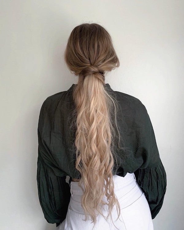 Mid-Back Blonde Low Ponytail With Twisted Crown Mid-Back Blonde Low Ponytail With Twisted Crown — Simple Extensions Hairstyles
