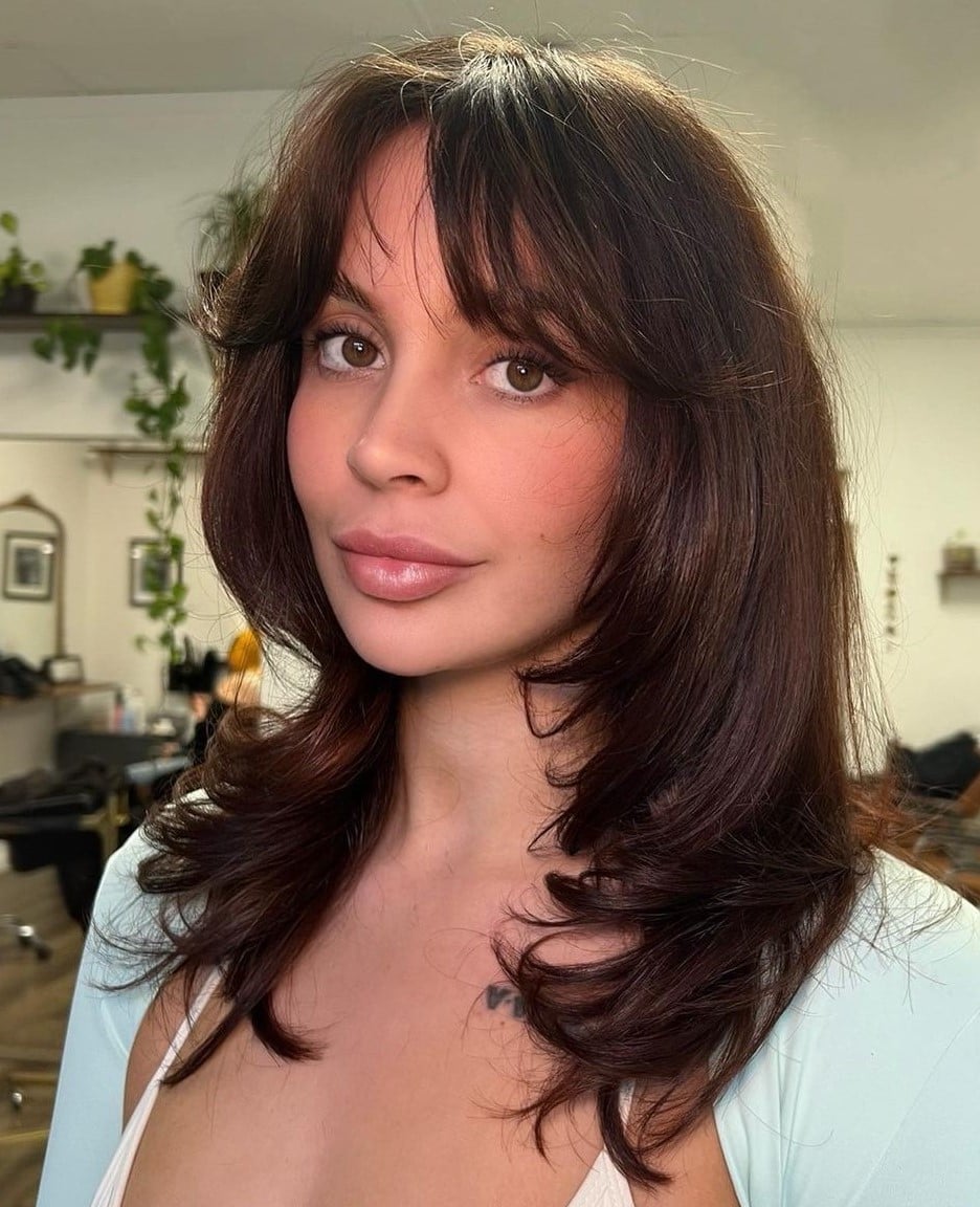 Long Dark Brown With Lighter Pieces And Curtain Bangs — Simple Face Framing Bangs