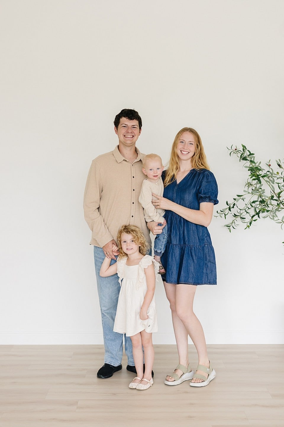 Denim Dress and Ruffled Cream Dress for a Casual Family Photo Denim Dress and Ruffled Cream Dress for a Casual Family Photo — Simple Family Photo Outfits