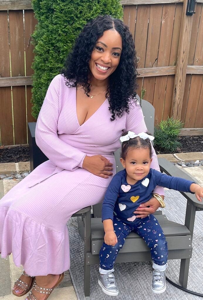 Light Purple Ribbed Knit Wrap Dress for a Casual Stylish Look Light Purple Ribbed Knit Wrap Dress for a Casual Stylish Look — Simple Family Photo Outfits