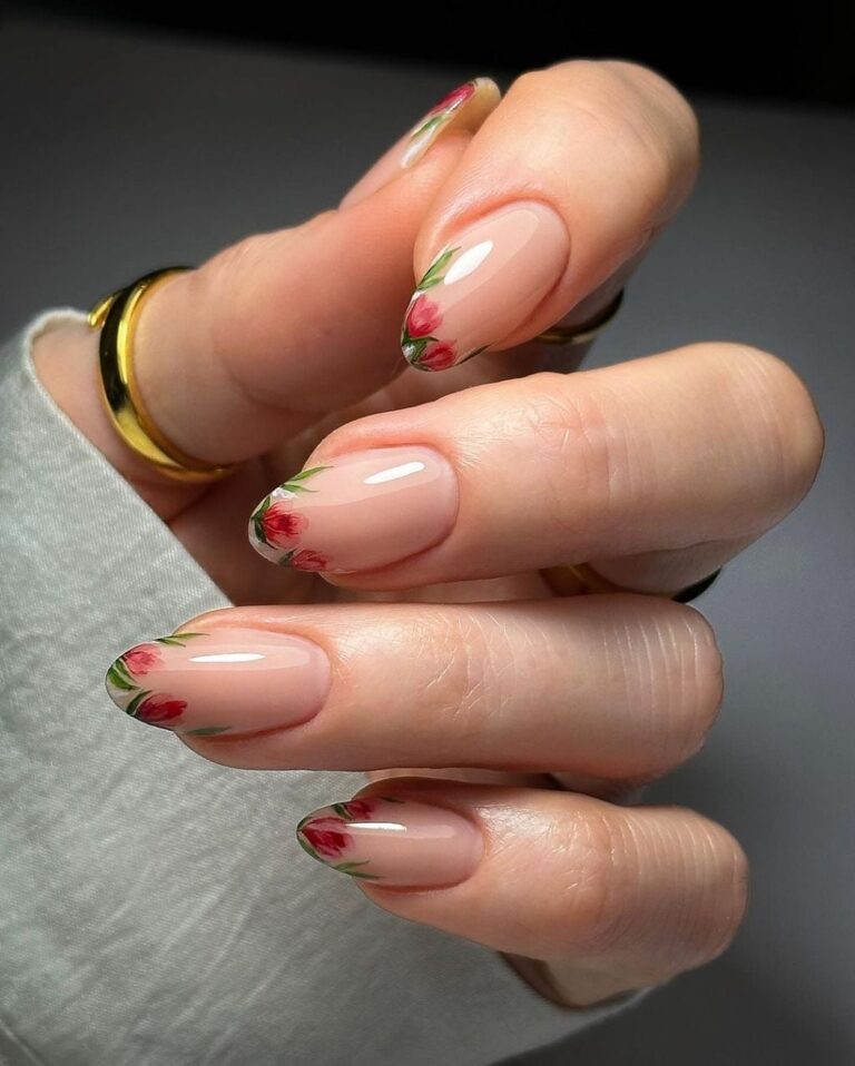29 Simple Floral Nails 2027 for a Fresh Look