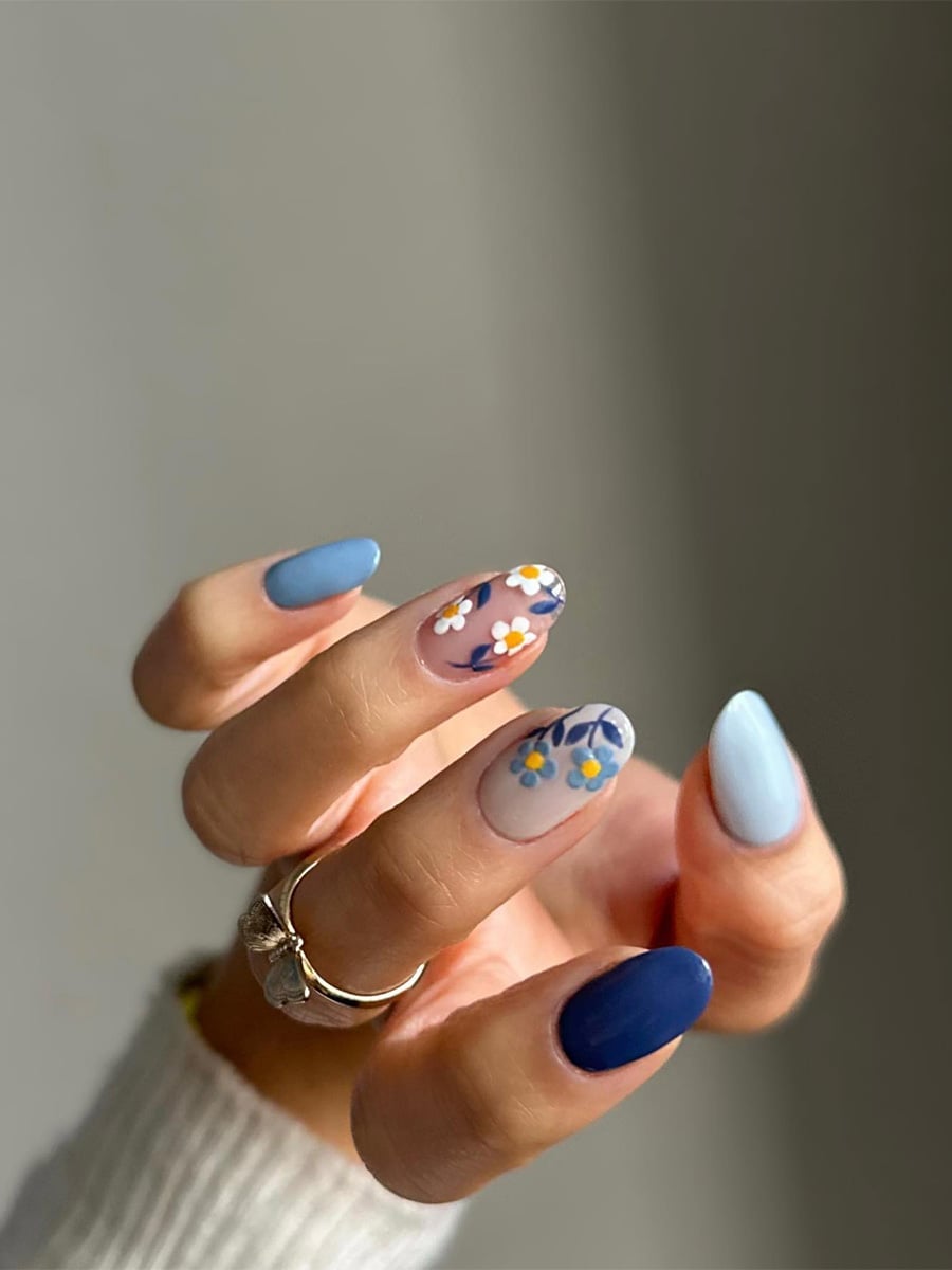 Mixed Blue and Nude Nails with White Flowers Mixed Blue and Nude Nails with White Flowers — Simple Floral Nails