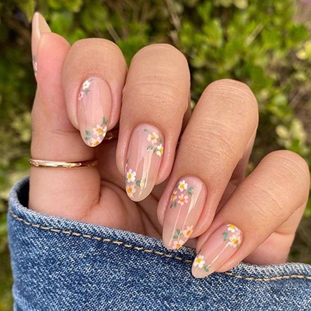 Short Oval Pink Nails with Scattered Red Flowers Short Oval Pink Nails with Scattered Red Flowers — Simple Floral Nails