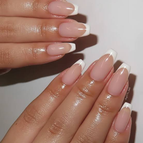 Medium Square Pink Nude Classic French Tips Medium Square Pink Nude Classic French Tips — Simple French Tip Nails