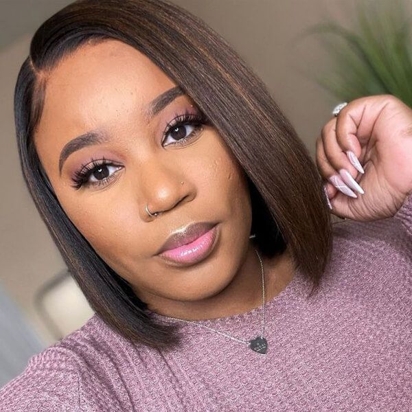 Sharp Collarbone Bob With Side Swept Bangs Sharp Collarbone Bob With Side Swept Bangs — Simple Frontal Hairstyles