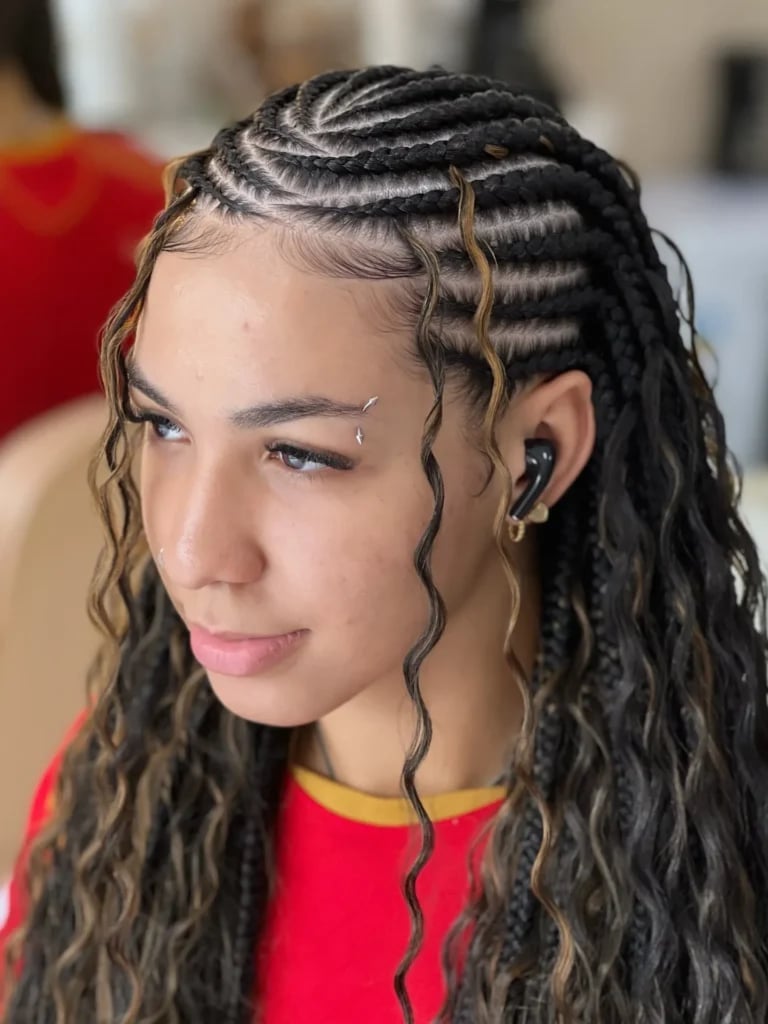 Mid-Back Fulani Braids With Gold Beads, Wavy — Simple Fulani Braids Hairstyles