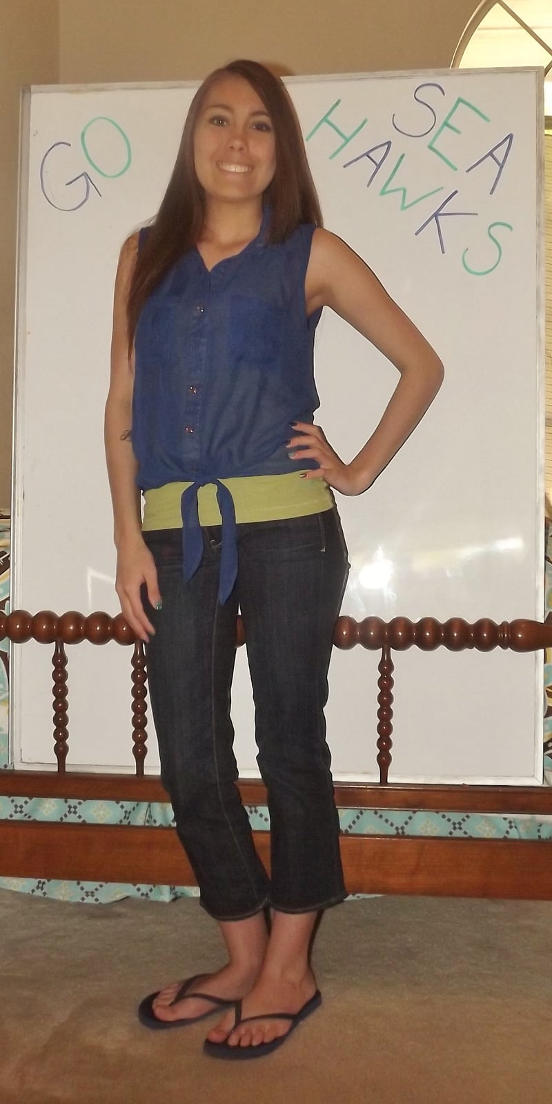 Tied Denim Shirt with Dark Wash Jeans for Casual Wear Simple Game Day Outfits