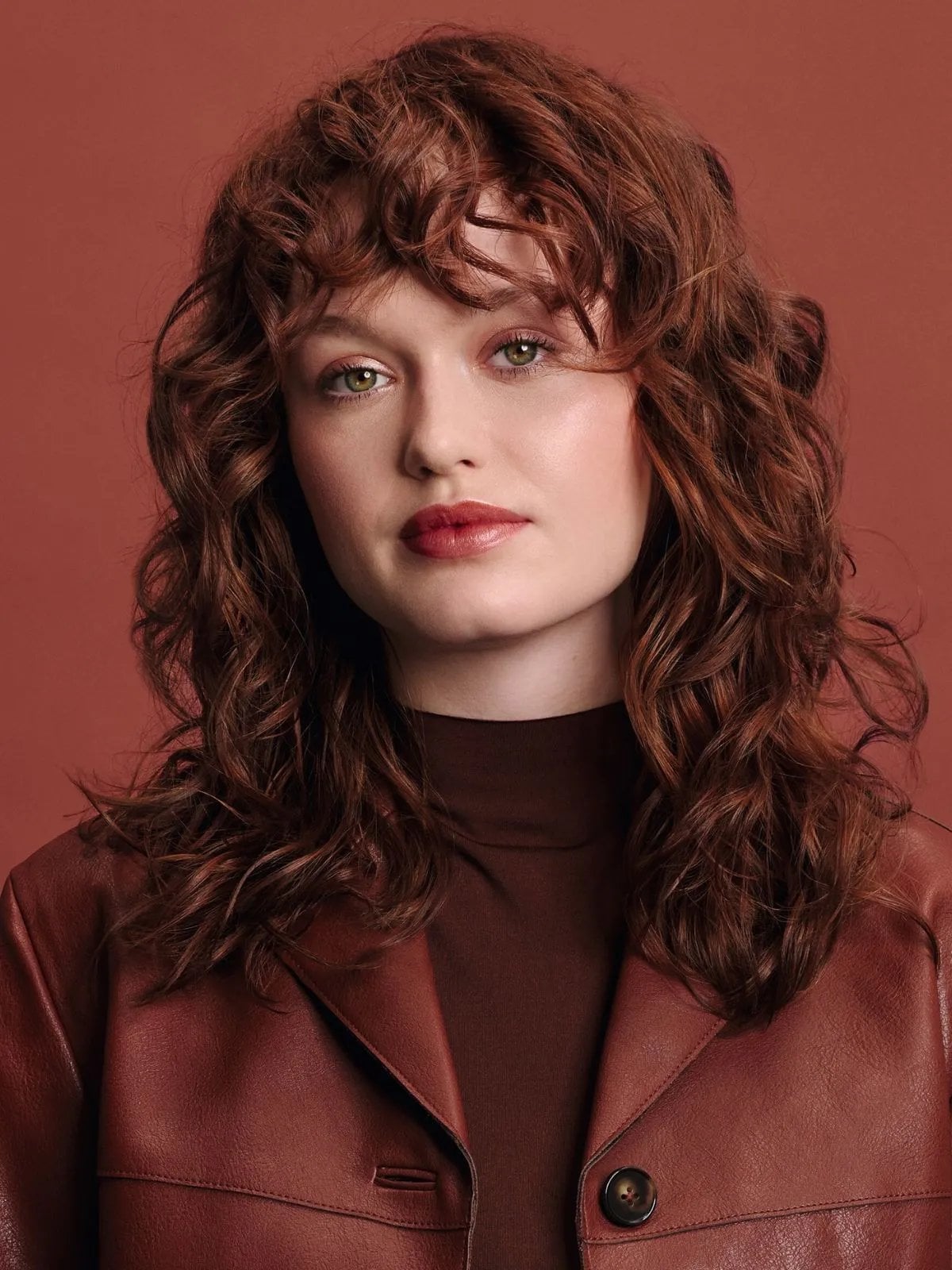 Shoulder Shag With Copper And Ginger Highlights — Simple Ginger Highlights