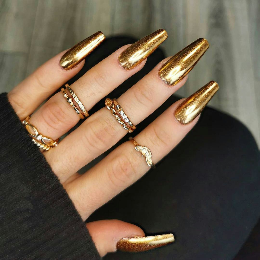 Bright Gold Chrome Long Coffin Nails Bright Gold Chrome Long Coffin Nails — Simple Gold Chrome Nails