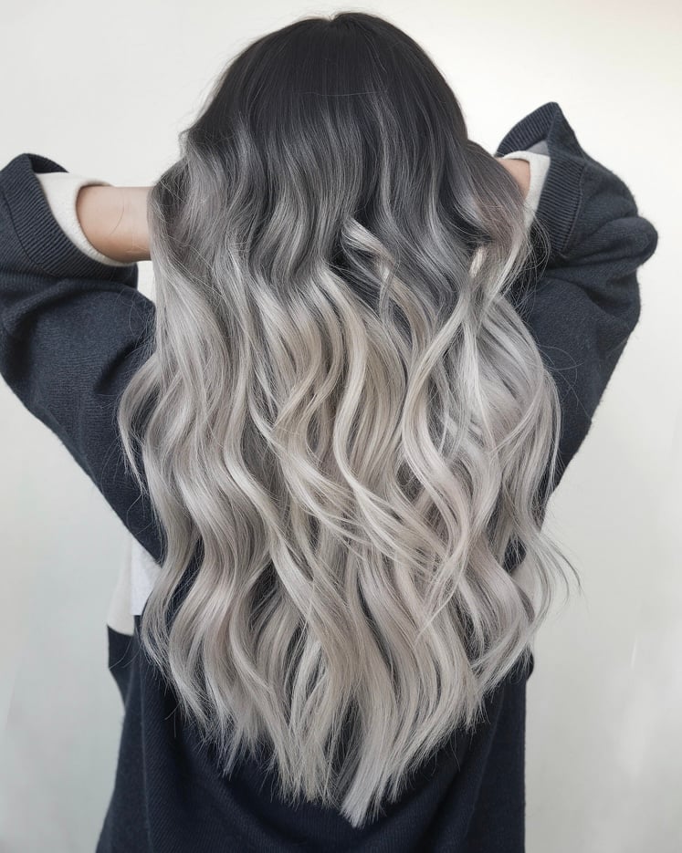 Long Wavy Hair With Gradient Color — Simple Gray Blending