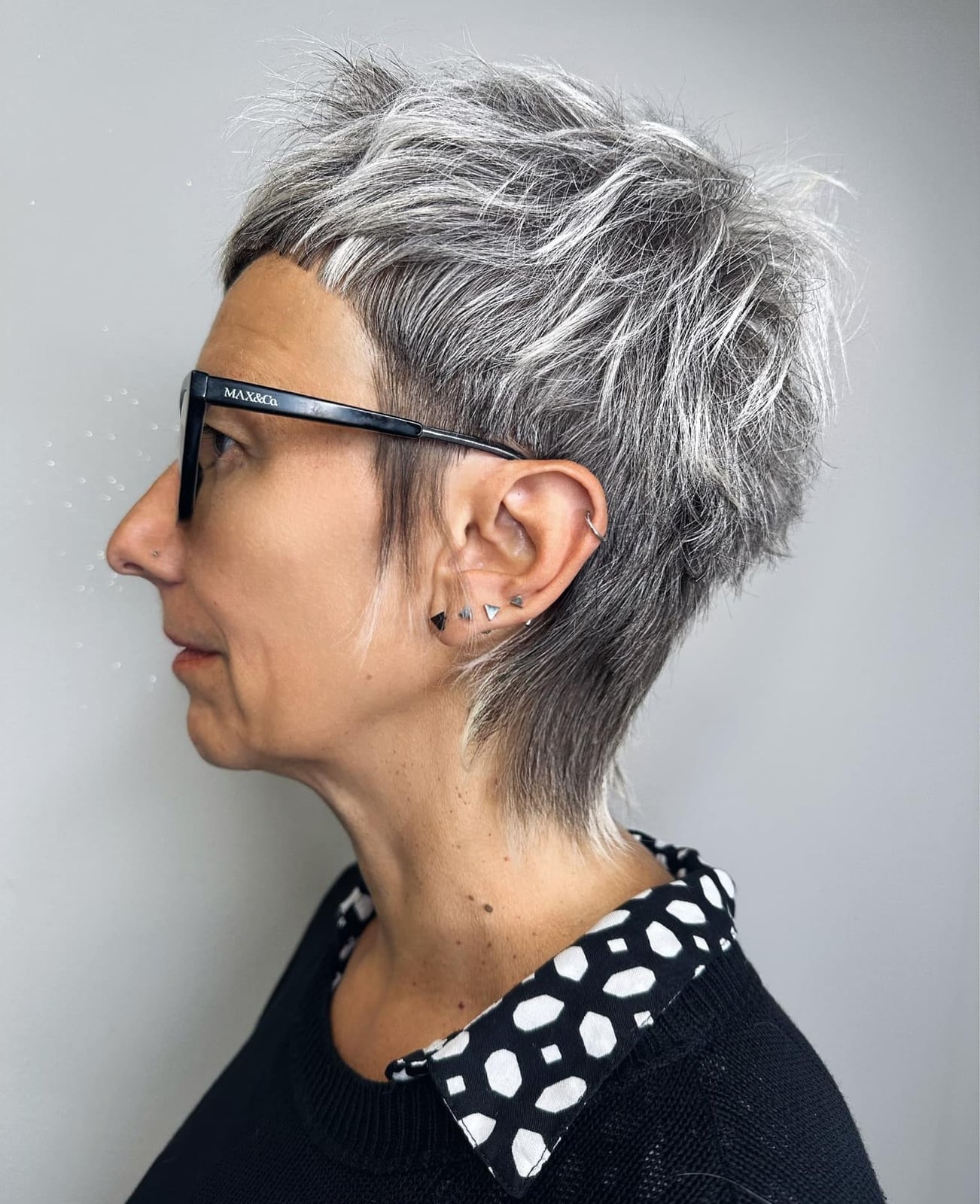 Textured Pixie With Face-Framing Layers Textured Pixie With Face-Framing Layers — Simple Gray Hair