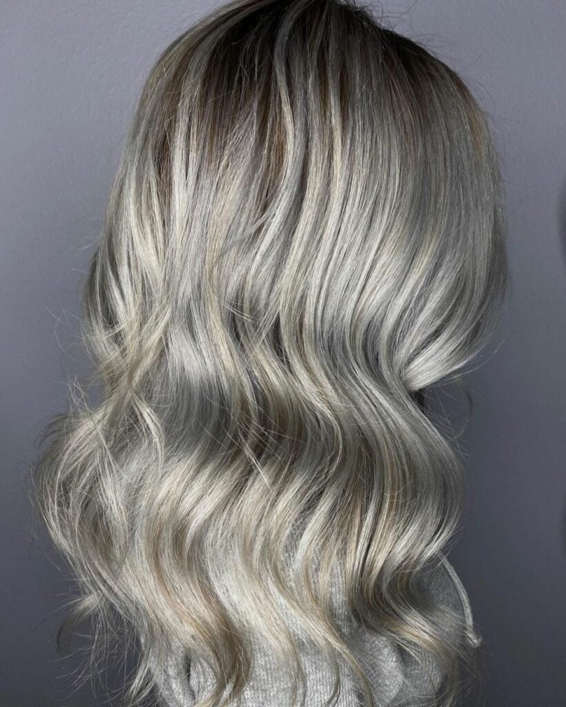 Collarbone Layers With Ash Blonde Highlights — Simple Gray Highlights