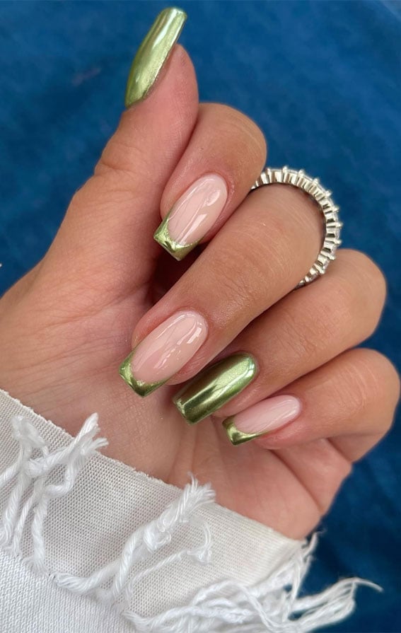 Metallic Green Chrome French Tips On Square Nails Metallic Green Chrome French Tips On Square Nails — Simple Green Chrome Nails